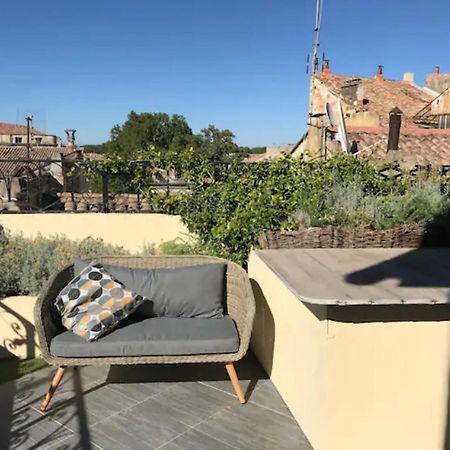 Magnifique Appartement De Charme Avec Vue Sur Le Palais Des Papes A Avignon Wifi Gratuit Buitenkant foto
