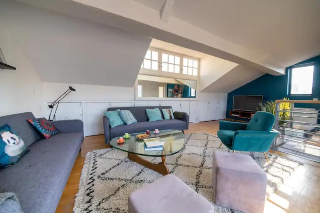 Magnifique Appartement De Charme Avec Vue Sur Le Palais Des Papes A Avignon Wifi Gratuit Buitenkant foto