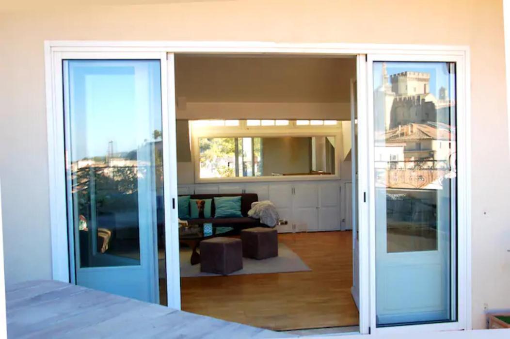 Magnifique Appartement De Charme Avec Vue Sur Le Palais Des Papes A Avignon Wifi Gratuit Buitenkant foto